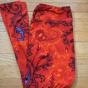 Gorgeous, rich colors- LulaRoe TC leggings